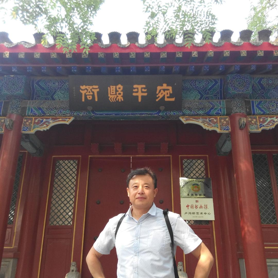 抱龙驰睦