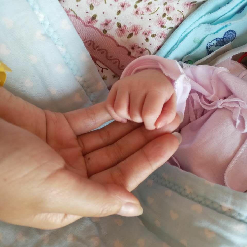 许诺莹莹0518