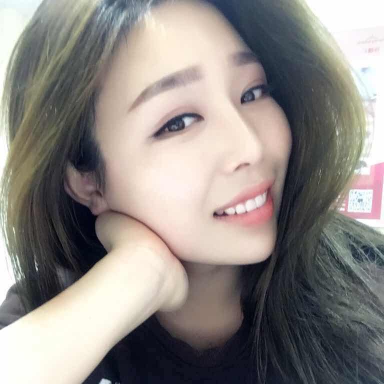 双桥区纳斯莉美甲店