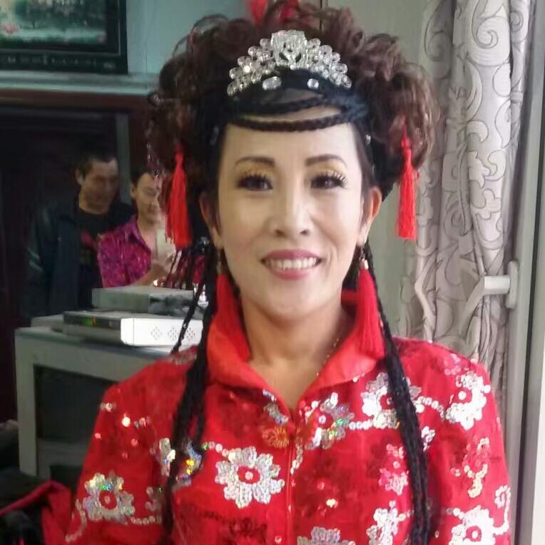 演员雪儿