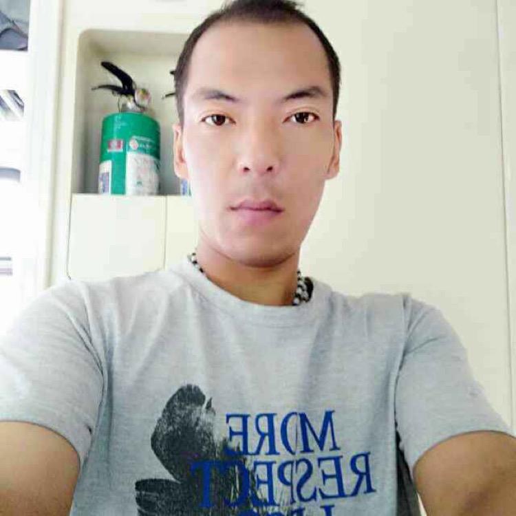 ☞歌手    小伟✔