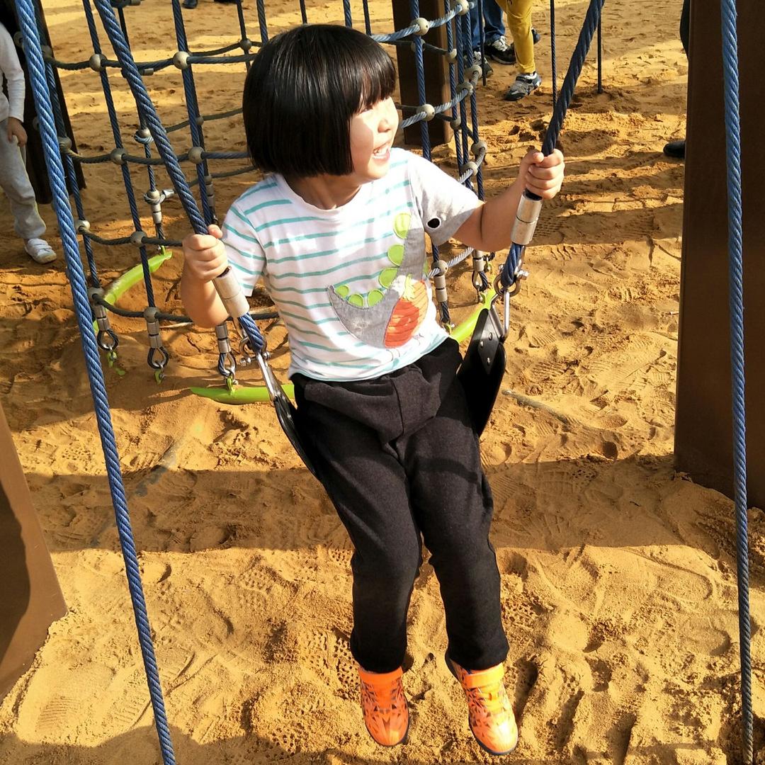 一个小美女的爸比