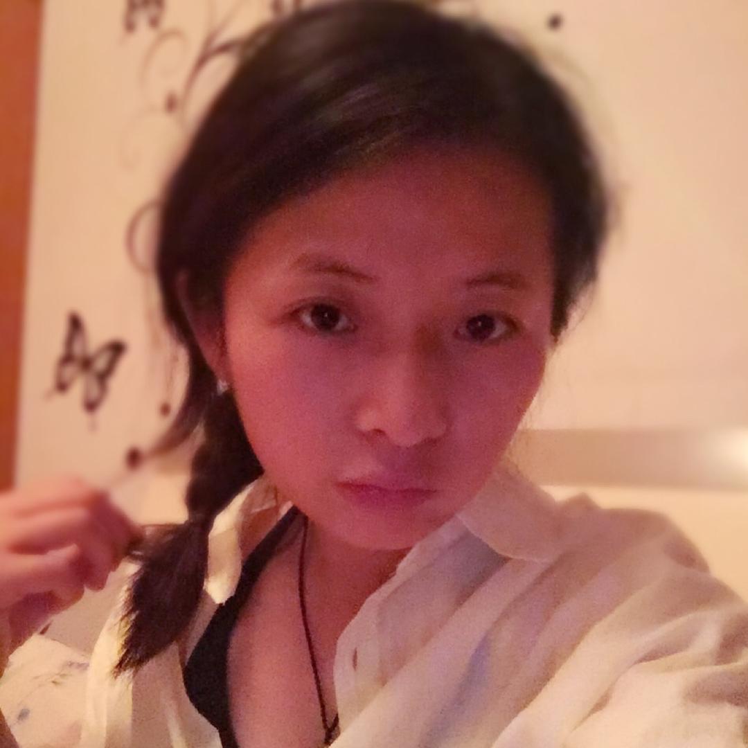 黄小妮