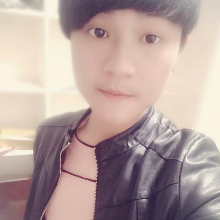 一盏浅色灯