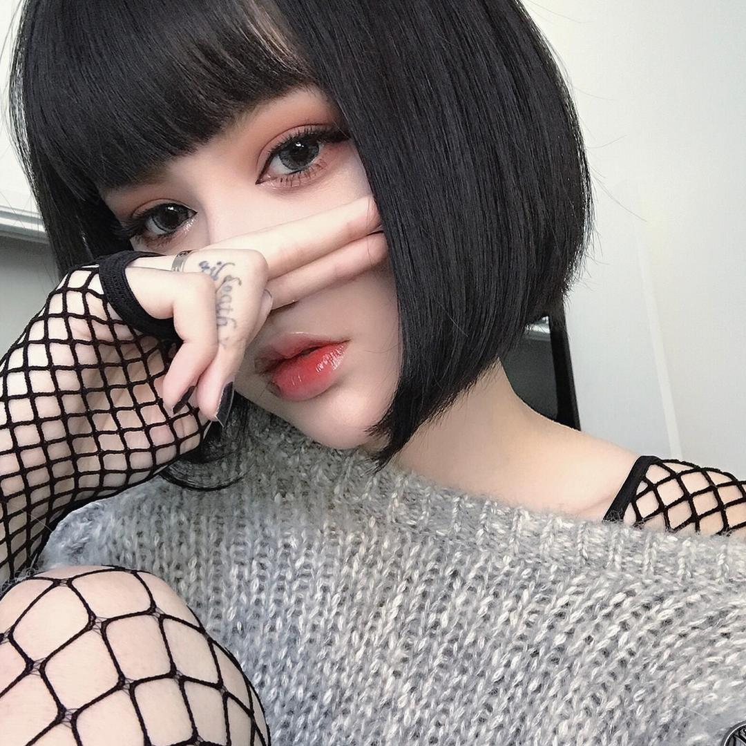 卖麻辣烫的小甜甜