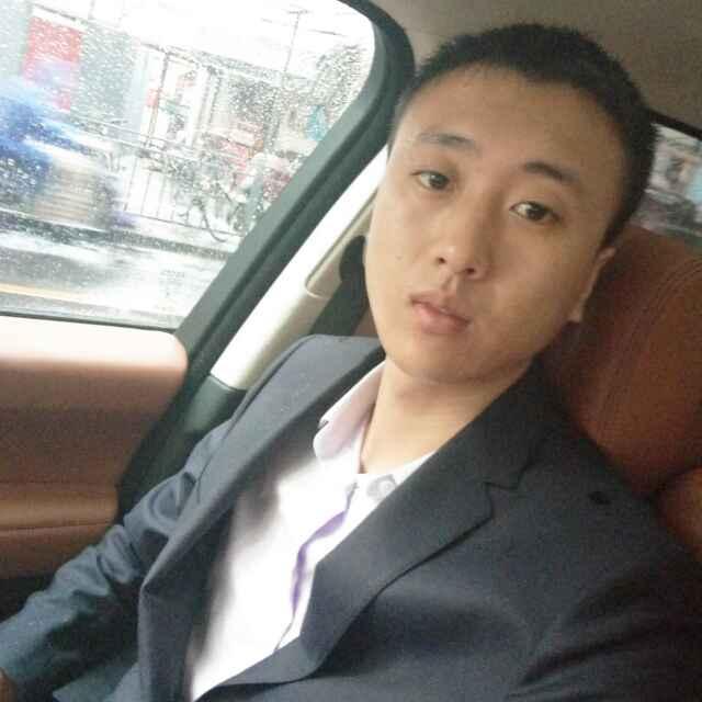 上海新能源事故车瑕疵车修复-许奇