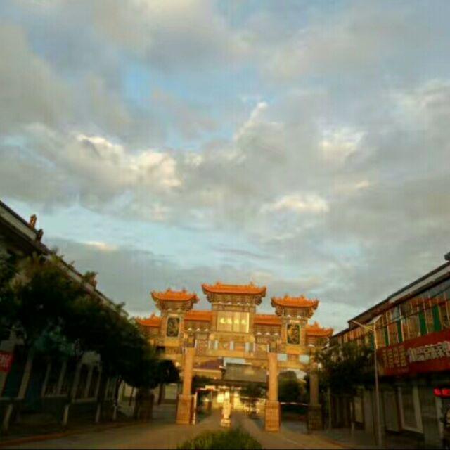 *.。(๑･∀･๑)*.。