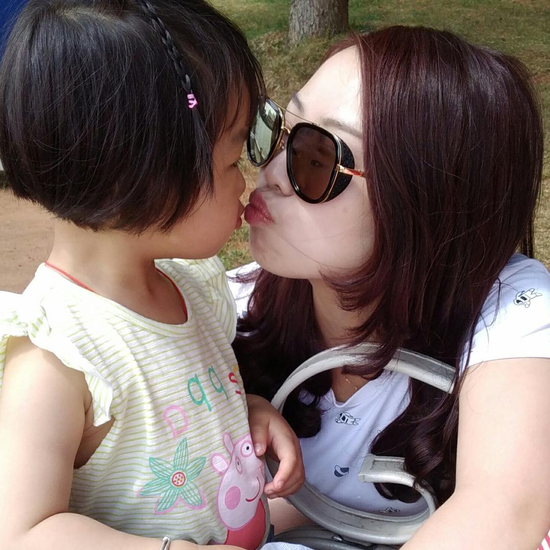 平坡家具 窗帘 有钱公司