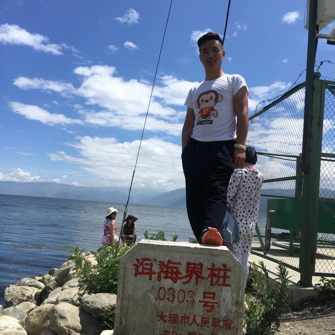 奥特曼打小怪兽