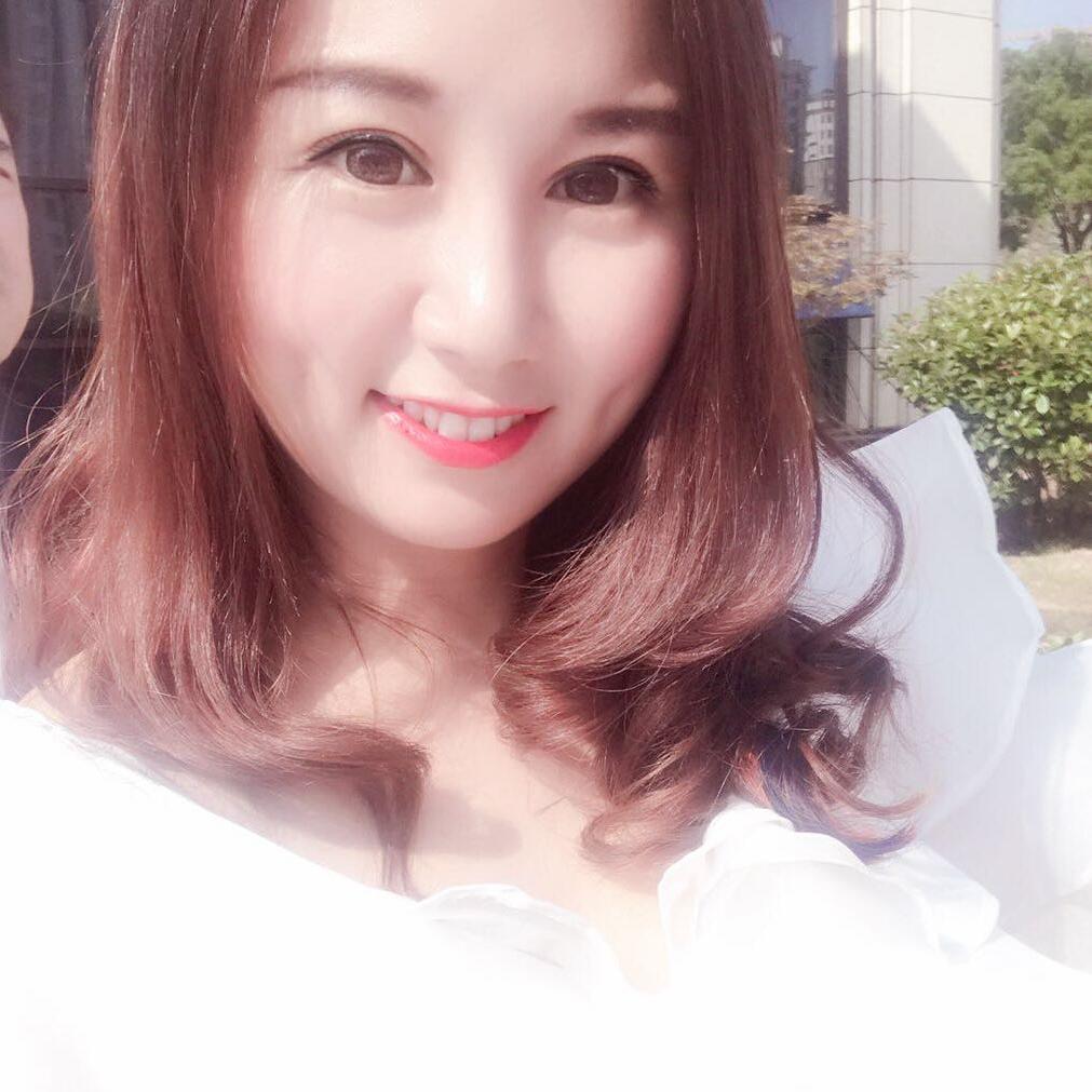 主持人 小娜