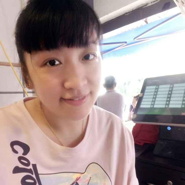 卖菜的霞姐
