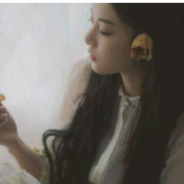 拾月泡芙₍˄·͈༝·͈˄₎◞ ̑̑