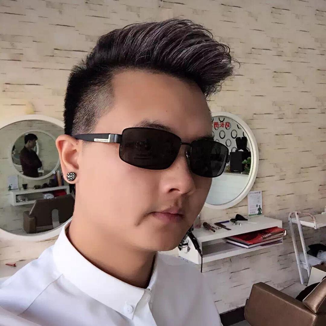 慕娅发型设计（阿宾）