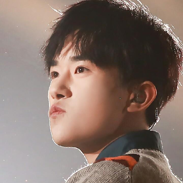 是小吴吖