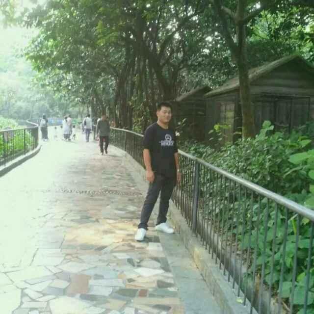 AAA广州市路通交通设施有限公司