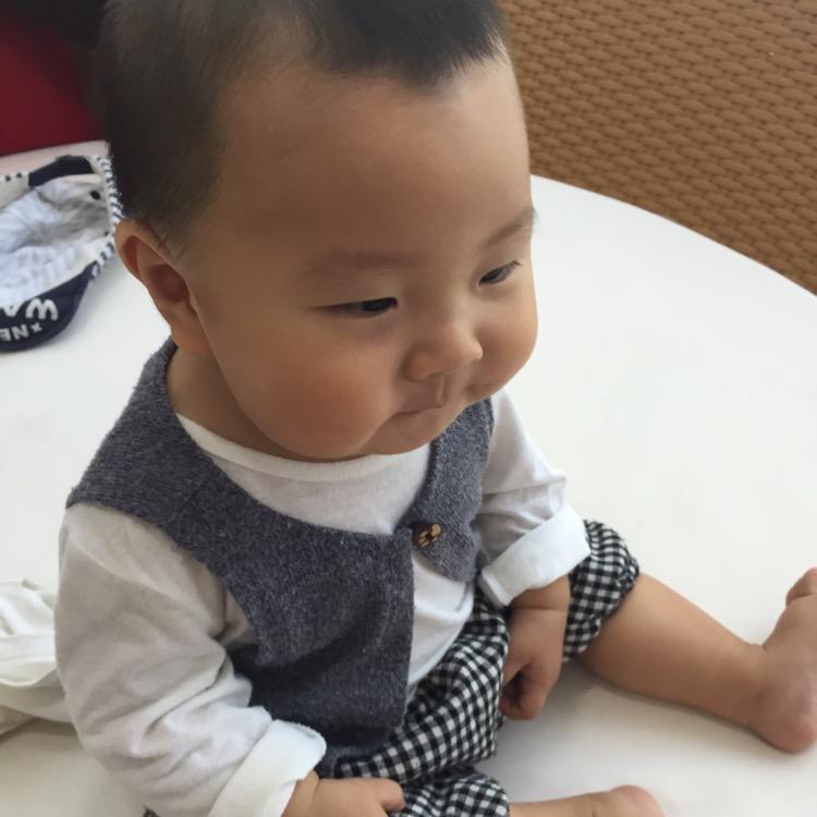 蓉阿吖