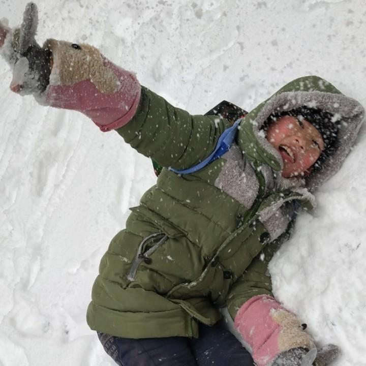 燕&坤牢记使命 不忘初心