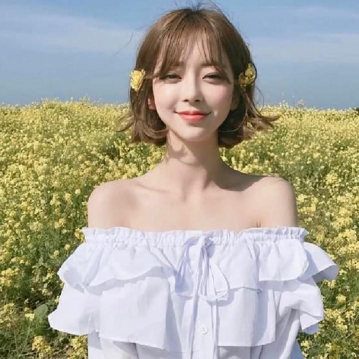 安晴(ღ˘⌣˘ღ)