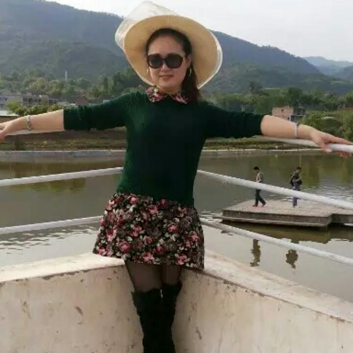 触不及的容颜