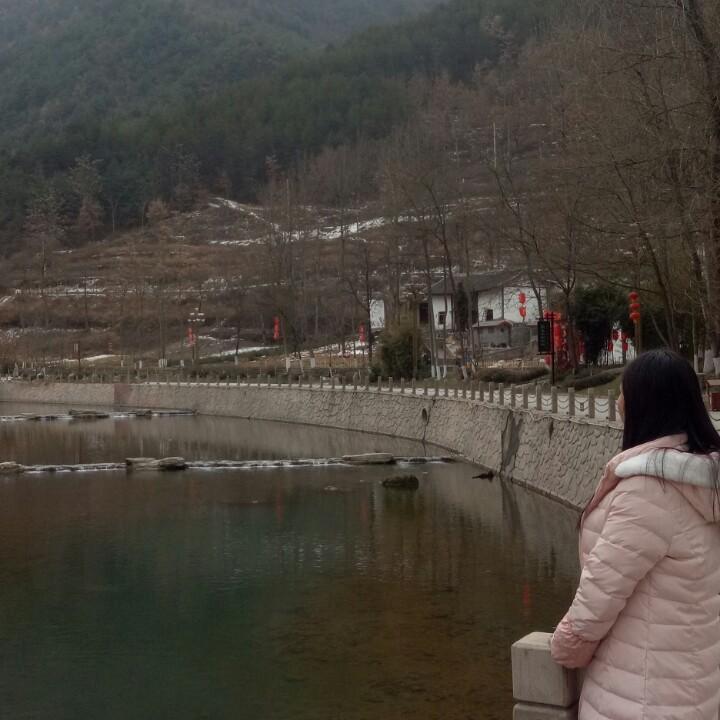 山脊旮旯里的小王