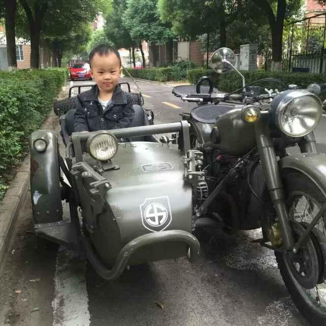 宝孩丫姥允宝奶