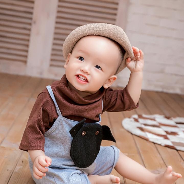 陈舟侧畔
