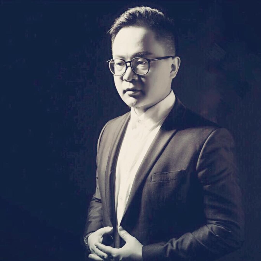 临汾设计师陈建华