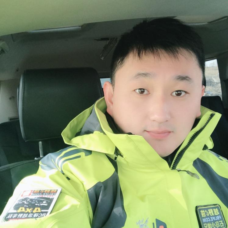 收🦢鹅翎的姜坤