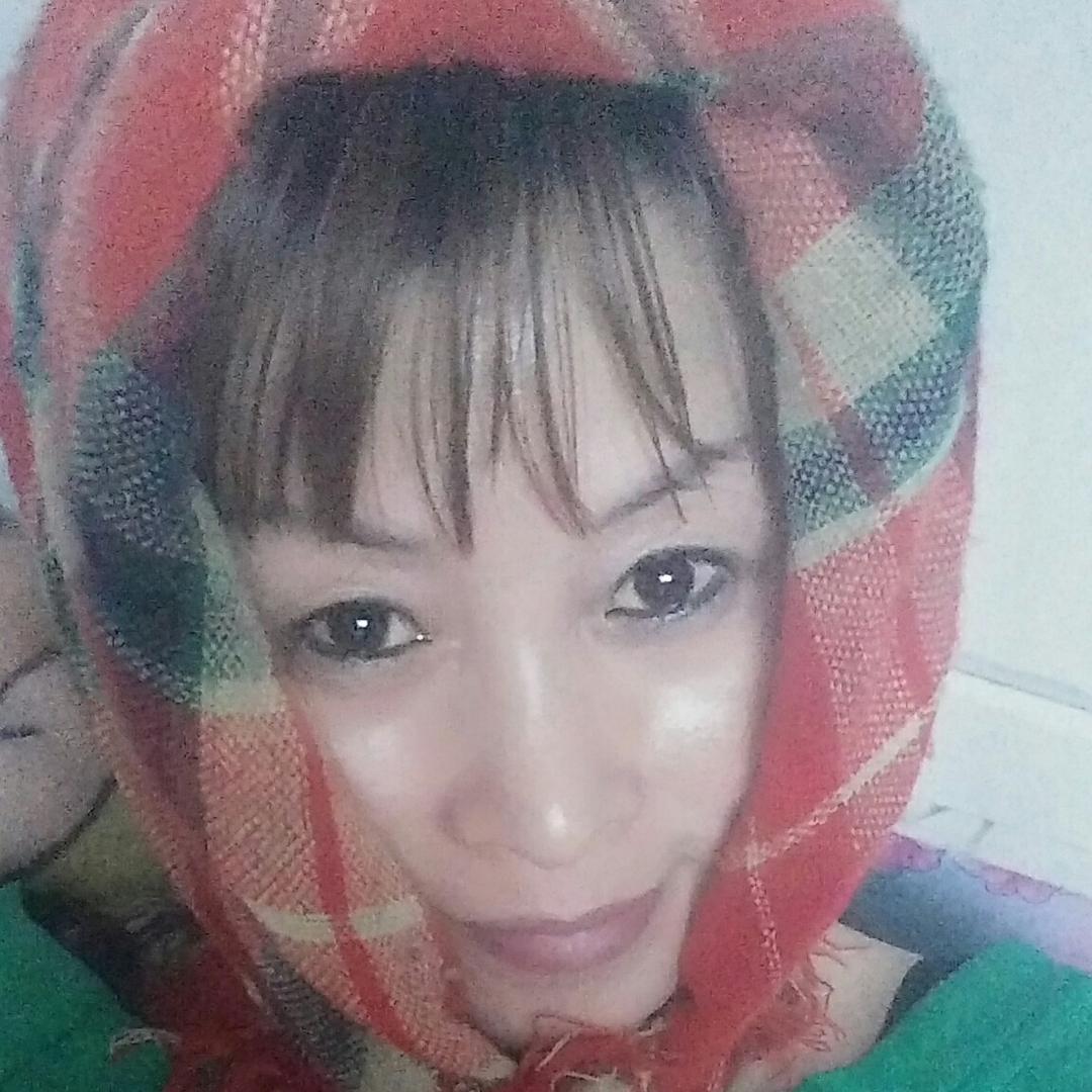 农村妇女喜欢脚踏实地