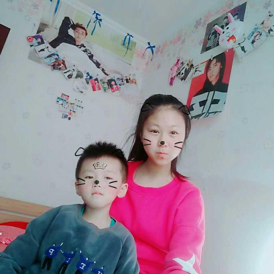 大眼袋😔小姐姐👑