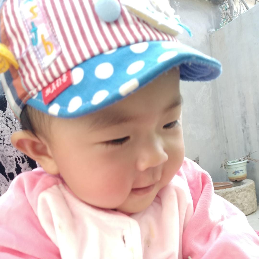 舒展俩宝贝