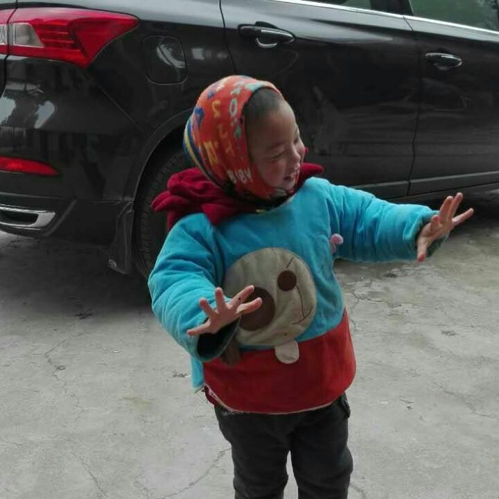 罗罗爱唱歌