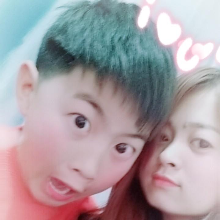 爱我的他<大脸妞>