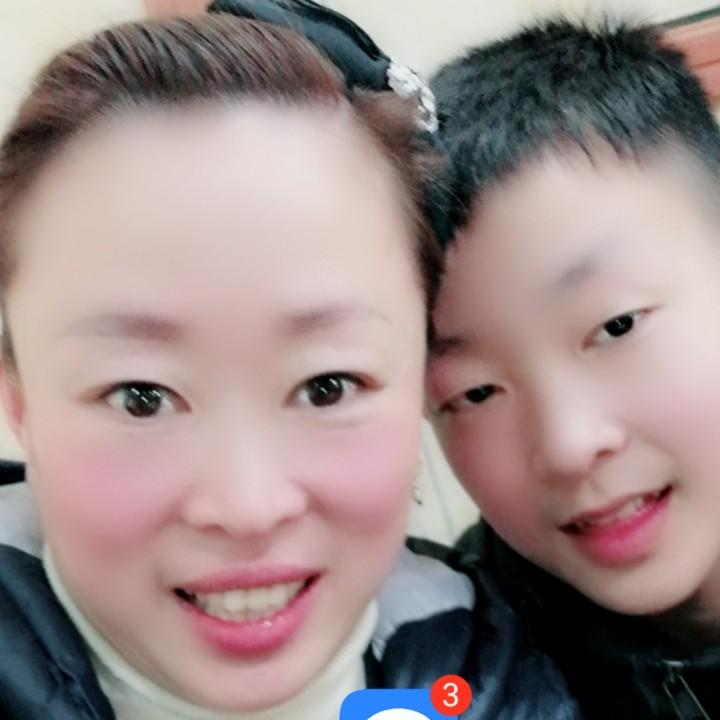 韩小小