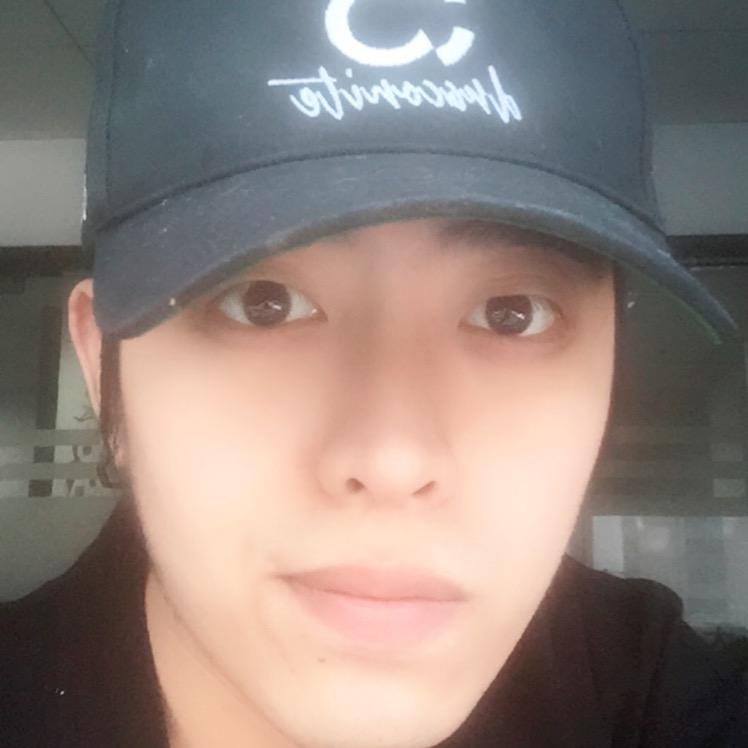 栀子花， 白花瓣