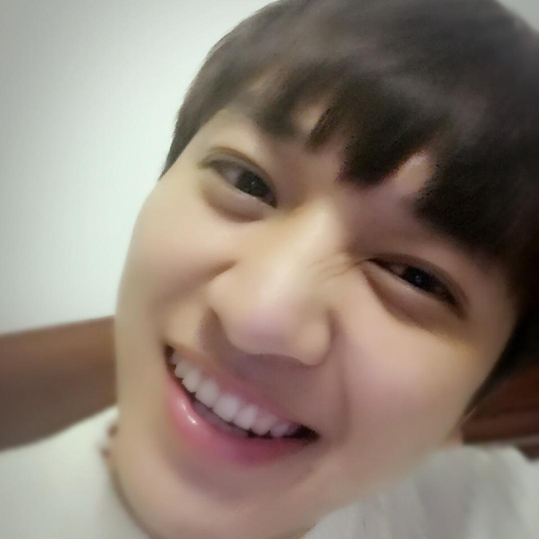 老母亲般的微笑