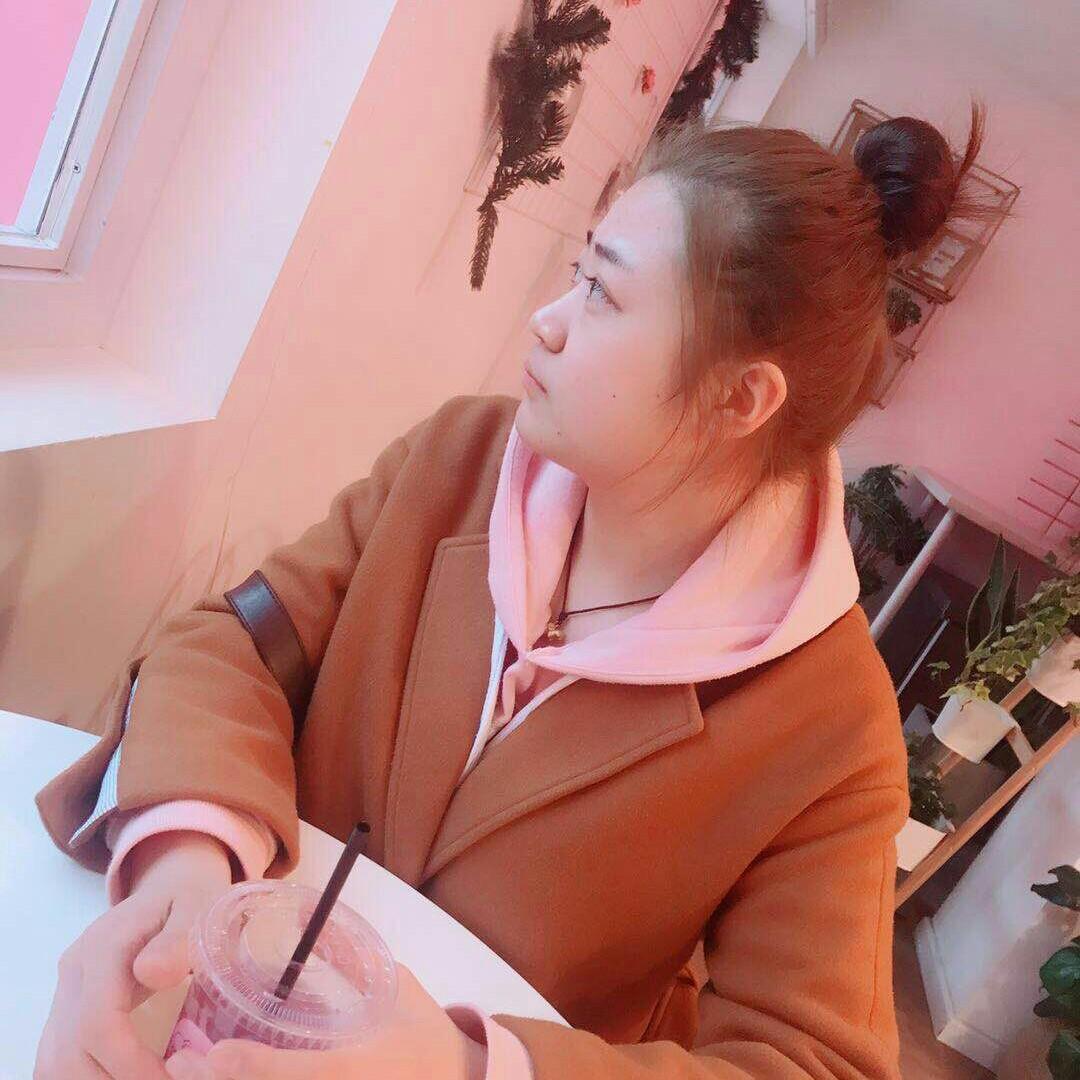 爱画画的甜品师