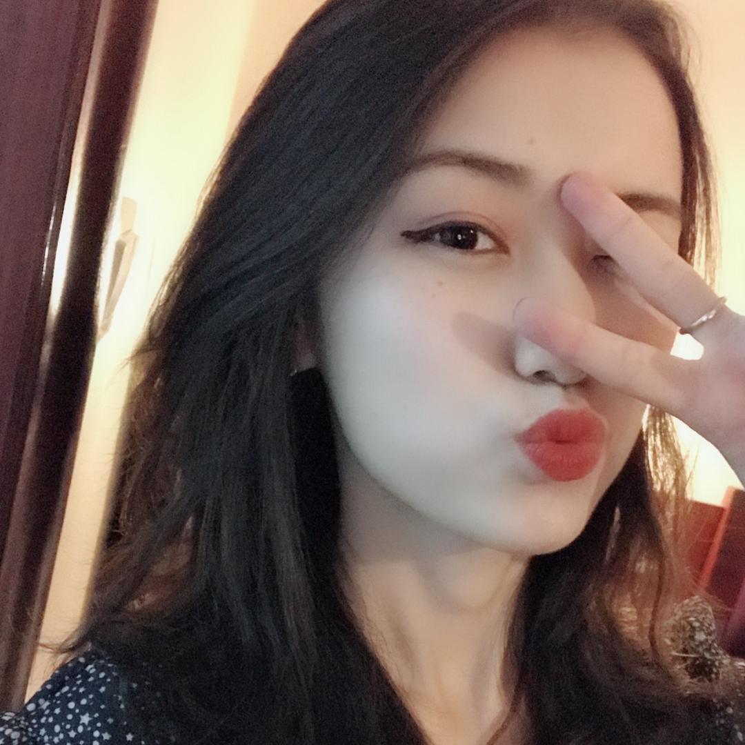 c小y