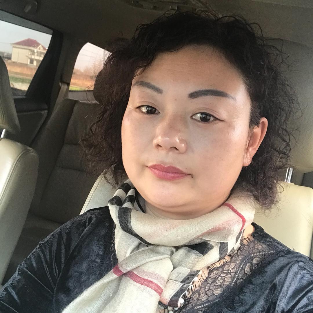 做钢丝绳的小姐姐