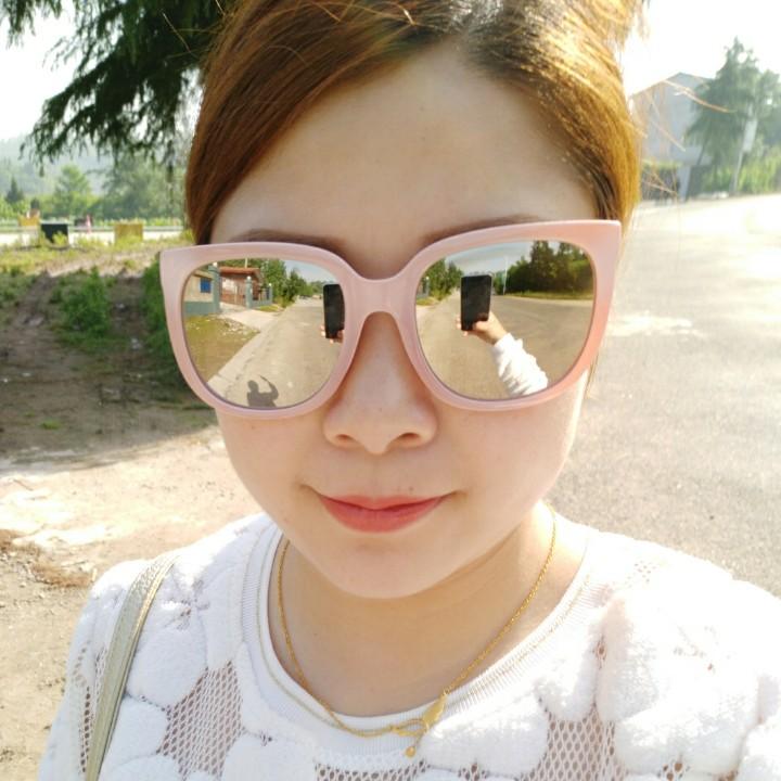 卖花的焦露露