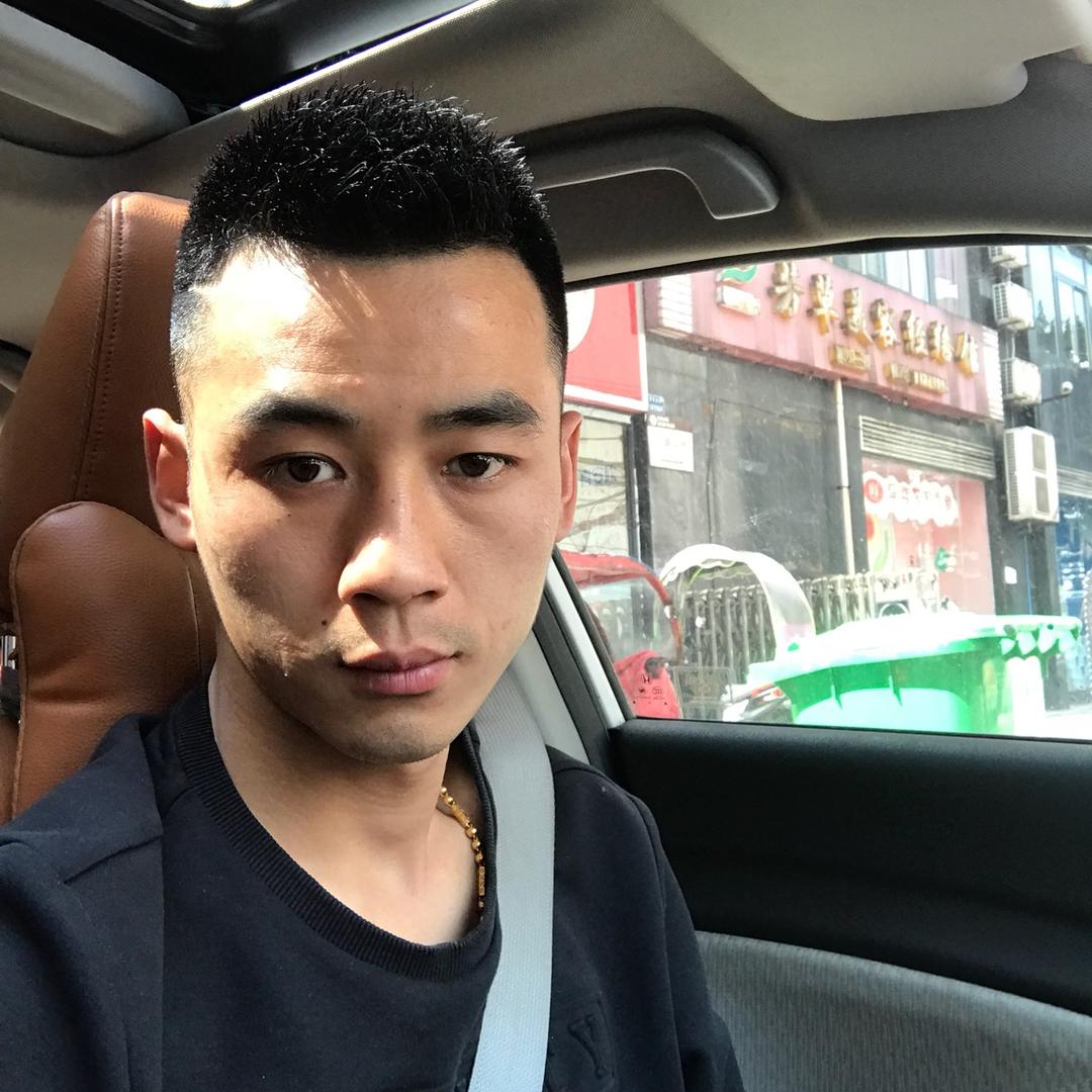 疯癫男孑