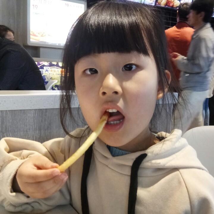 家有两朵花☞⁸⁸²⁰❤¹²⁸