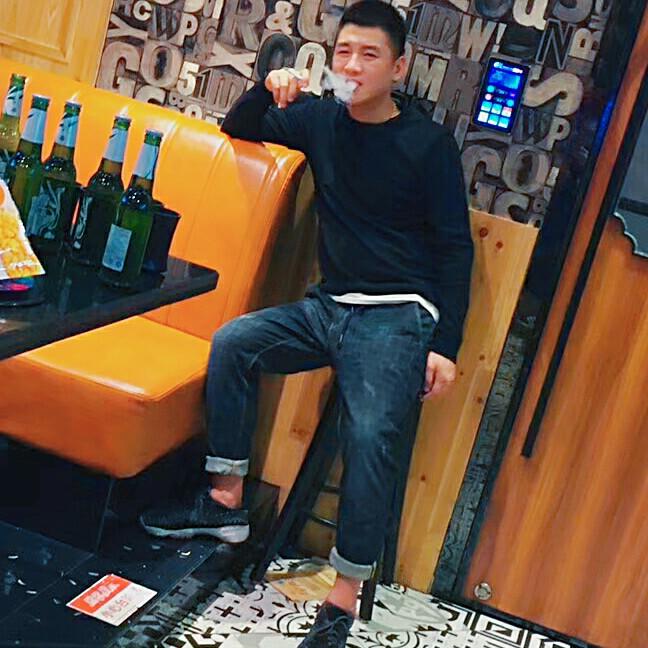 我姓陈名木白