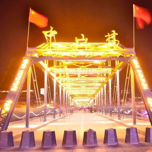 彬哥有礼了🐶🐶🐶