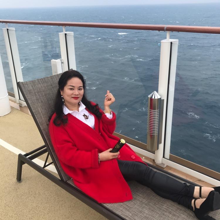 数码广场美丽姐