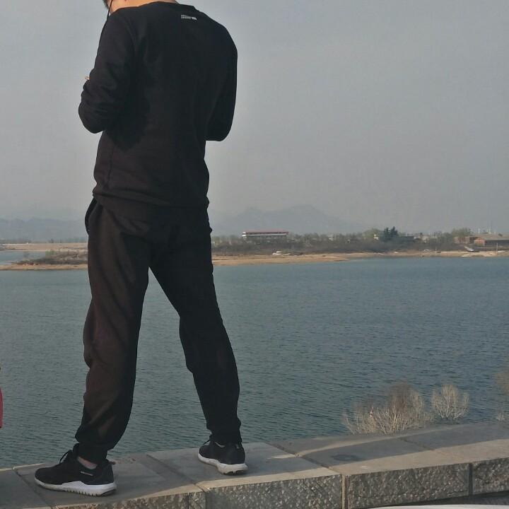 宁
