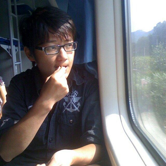 O(∩_∩)O小杨