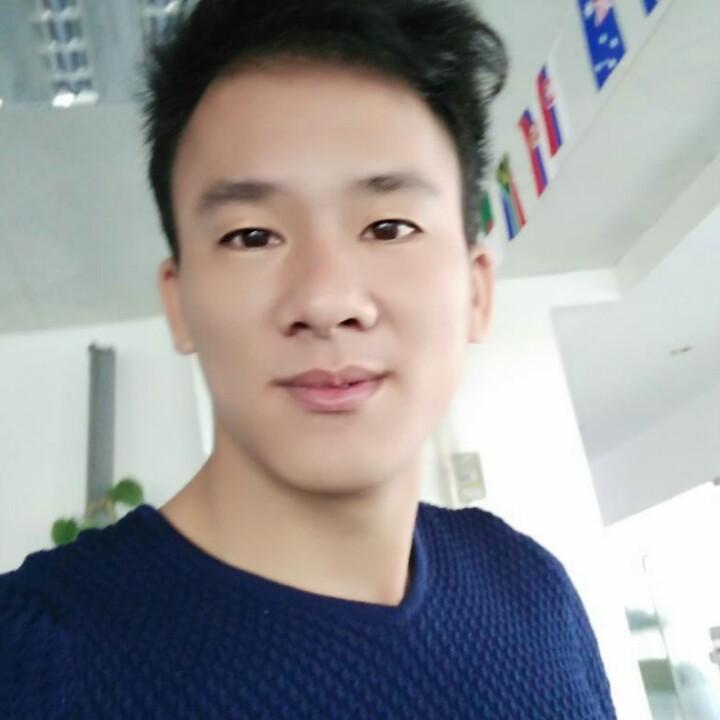 家政清洗莫师傅，
