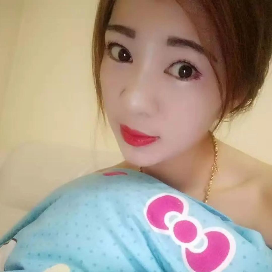 云南傈僳族兰妹