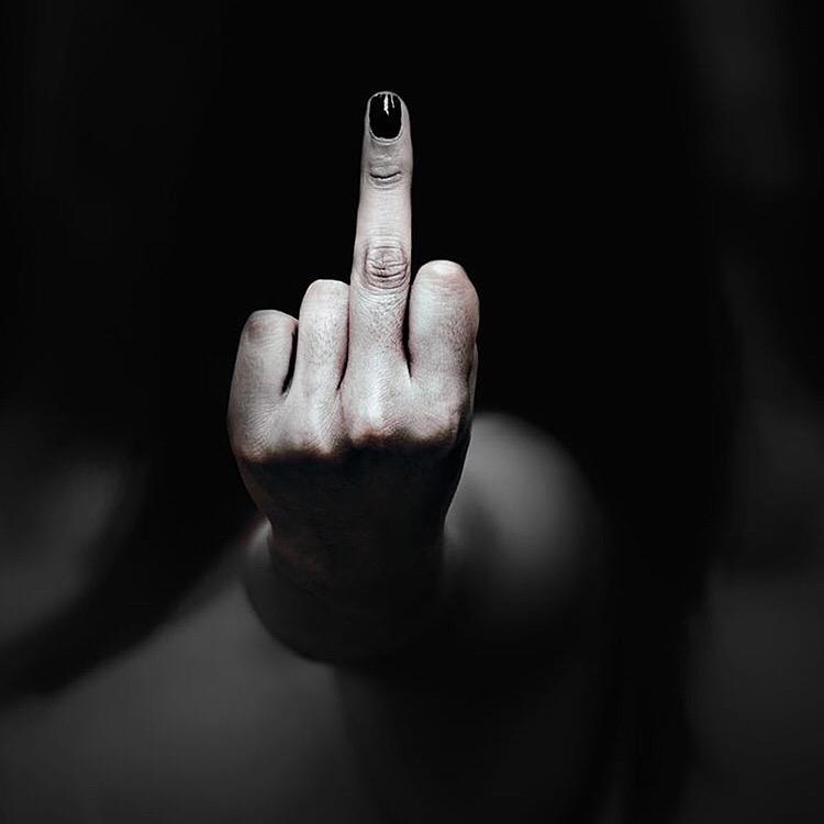 ～：悟坑救我：～